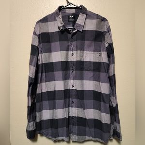 Oakley Checkered Long-sleeve Plaid